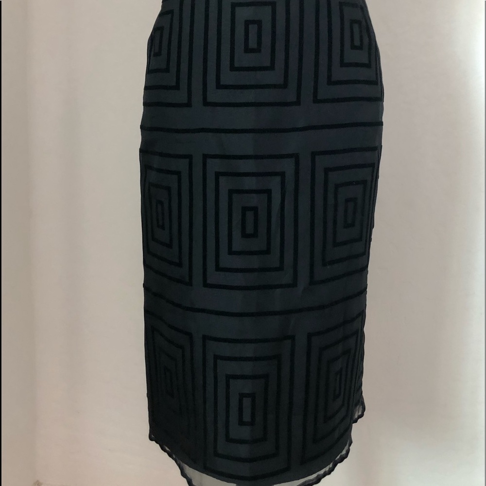 Elegant Black Organza Pencil Skirt